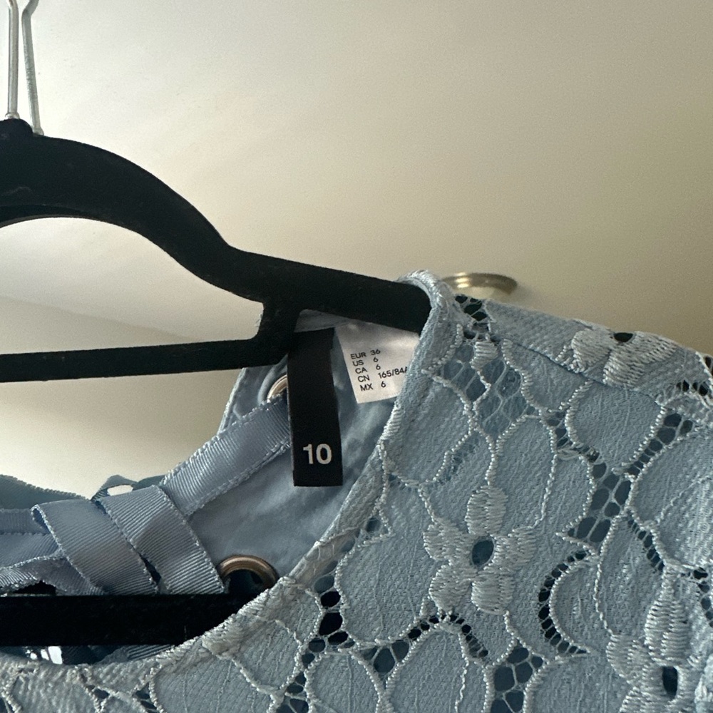 Blue Lace Cute Blouse H&M - Picture 2 of 6